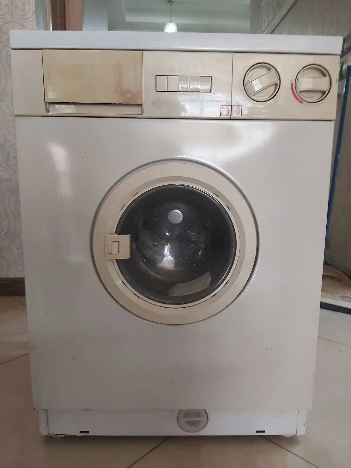 ماشین لباسشویی ازمایش ۵ کیلویی|ماشین لباسشویی و خشک‌کن لباس|اصفهان, باغ زرشک|دیوار