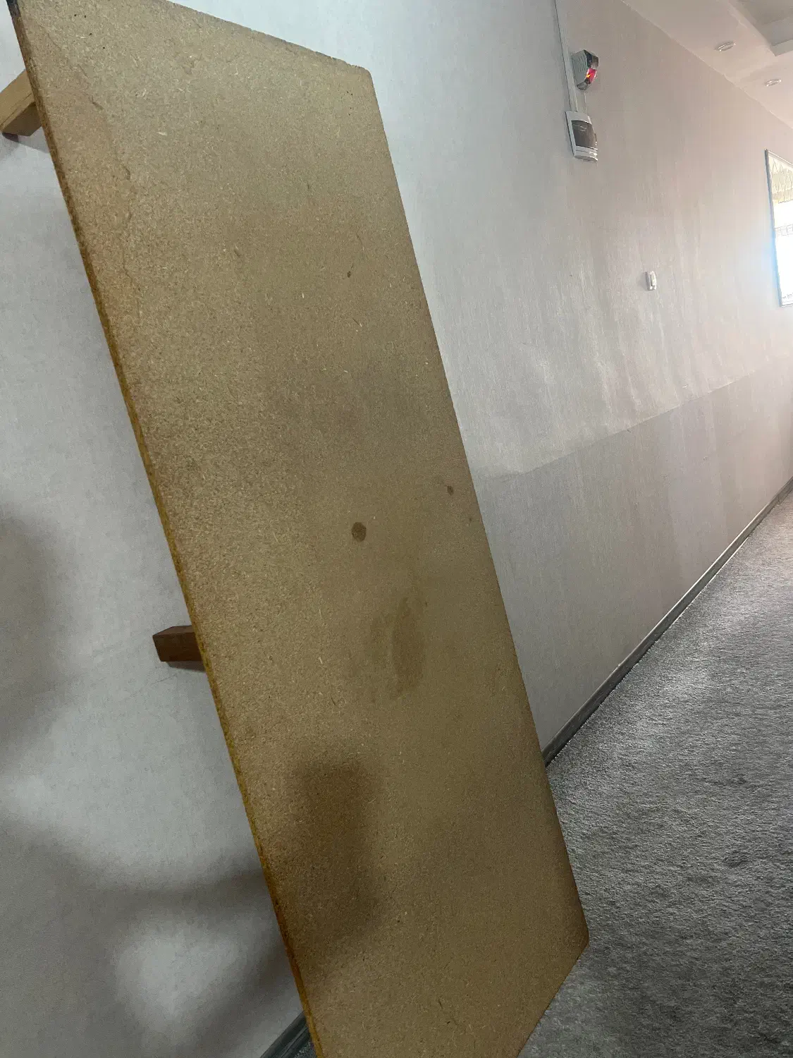 کفی تخت|تخت و سرویس خواب|شیراز, کوشک میدان|دیوار