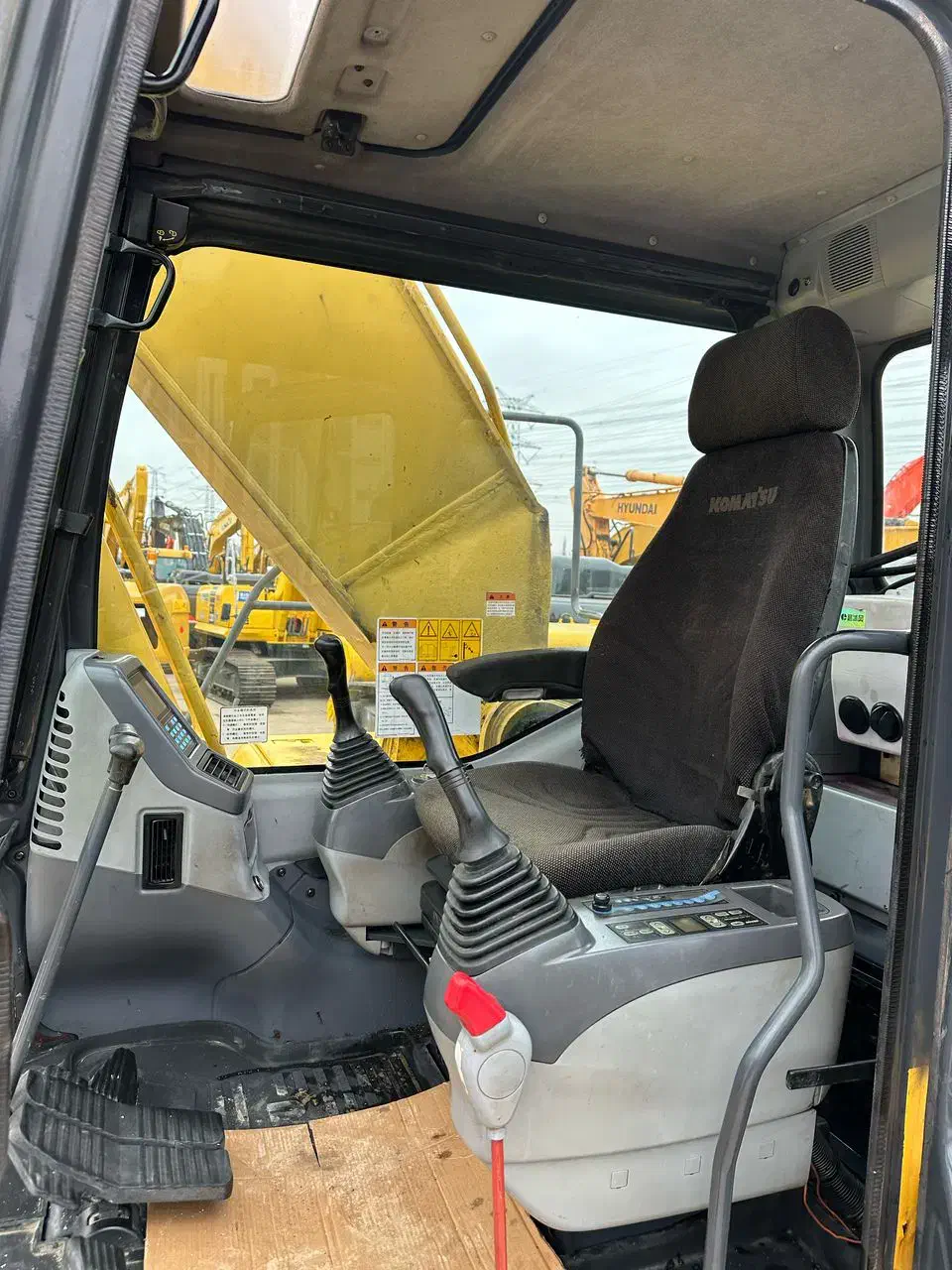 فروش بیل مکانیکی منظقه آزاد|خودرو سنگین|بندر انزلی, شهر صنعتی انزلی|دیوار