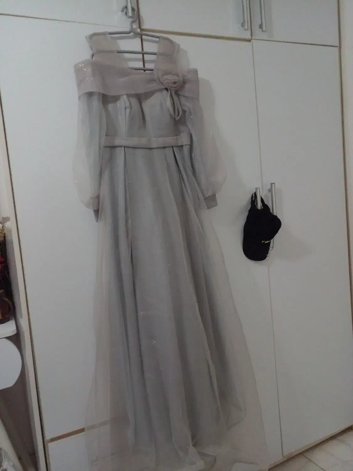 لباس مجلسی|لباس|لاهیجان, حاجی آباد|دیوار