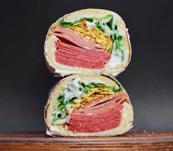 خاص ترین ساندویچ سرد و آماده شروع قیمت از ۶۸ هزار|خوردنی و آشامیدنی|دورود, |دیوار