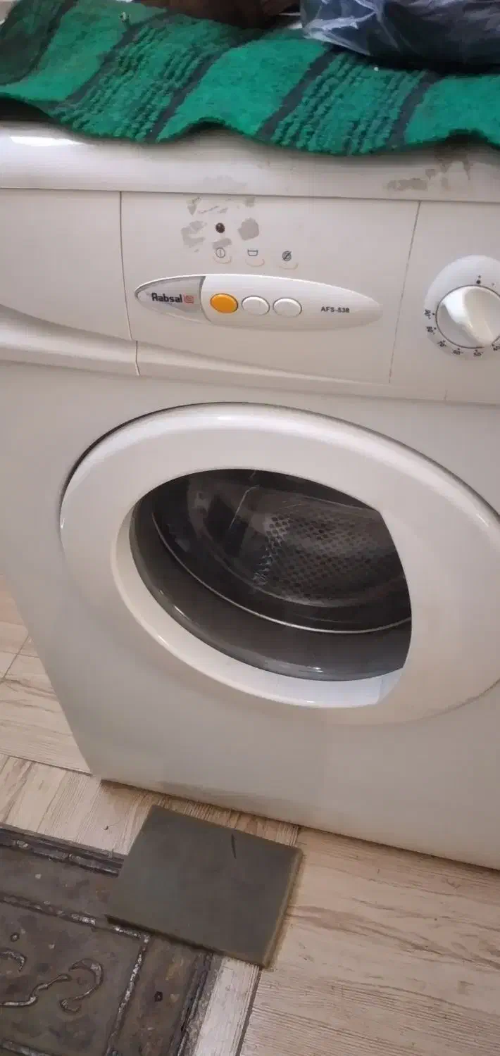 ماشین لباس شویی ۵کیلویی|ماشین لباسشویی و خشک‌کن لباس|ماهدشت, |دیوار