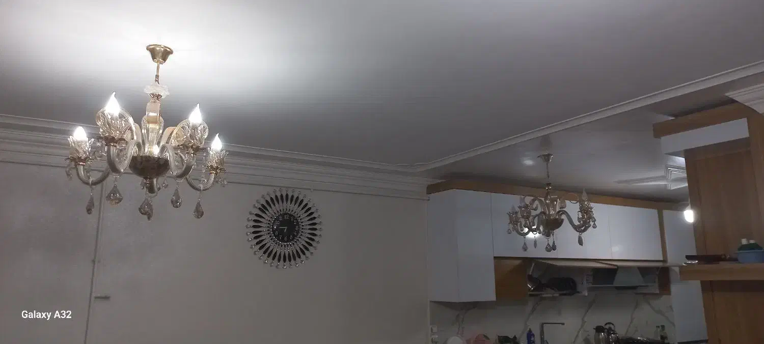 دو عدد لوستر|لوستر و چراغ آویز|کلیبر, |دیوار