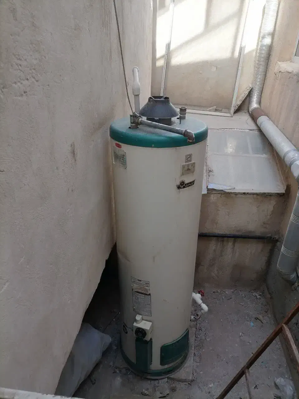 وسیله خانگی|بخاری، هیتر، شومینه|یزد, |دیوار