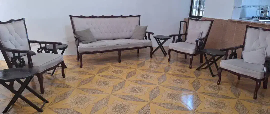 مبل اتریشی کلاسیک|مبلمان خانگی و میز عسلی|نوشهر, |دیوار