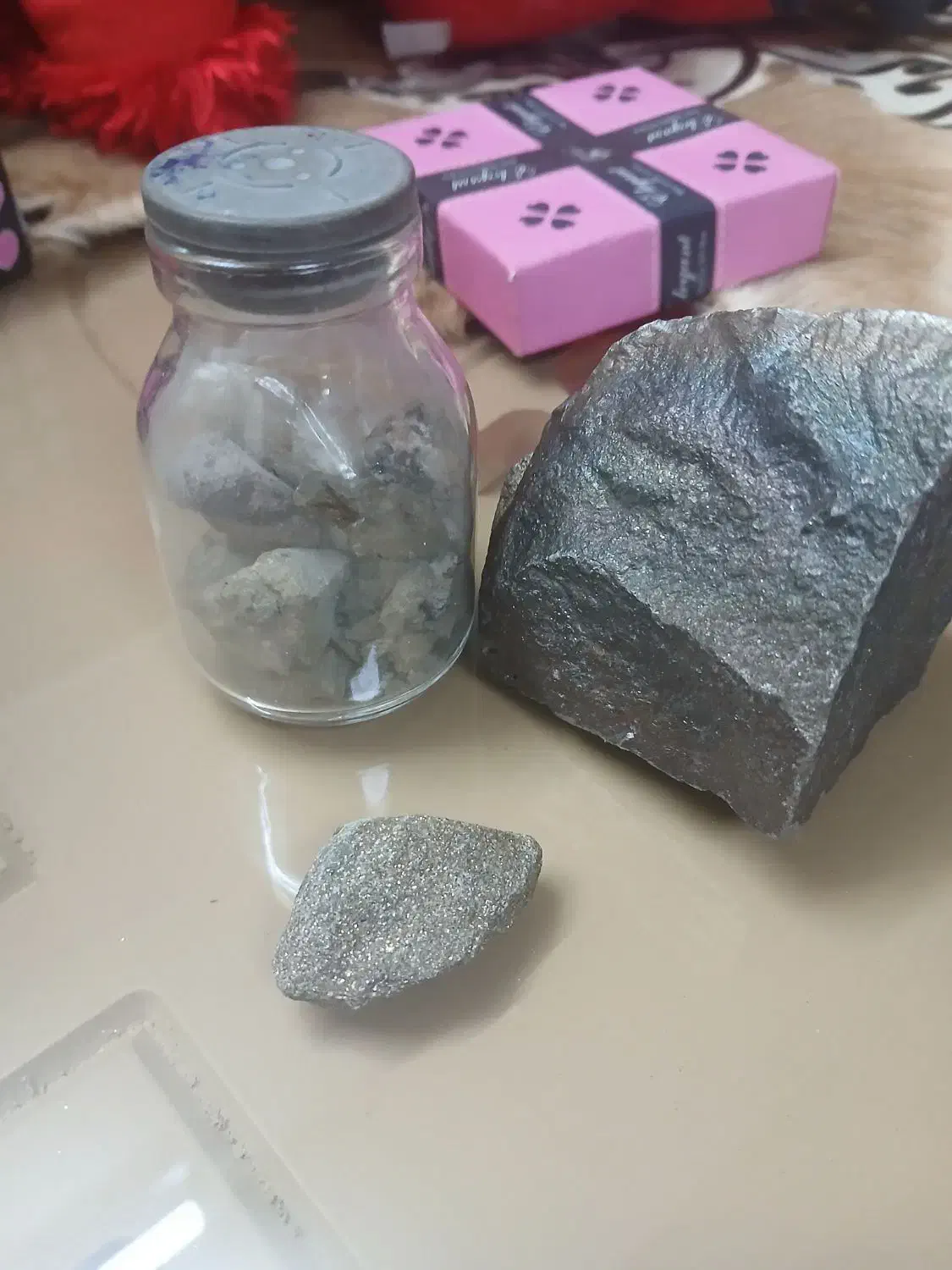 سنگ گرانیت خیلی،سنگینه|کلکسیون اشیاء عتیقه|مرند, |دیوار