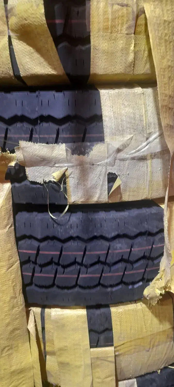 لاستیک دولتی سواری و سنگین و نیمه سنگین|قطعات یدکی و لوازم جانبی|قدس, هفت جوی|دیوار