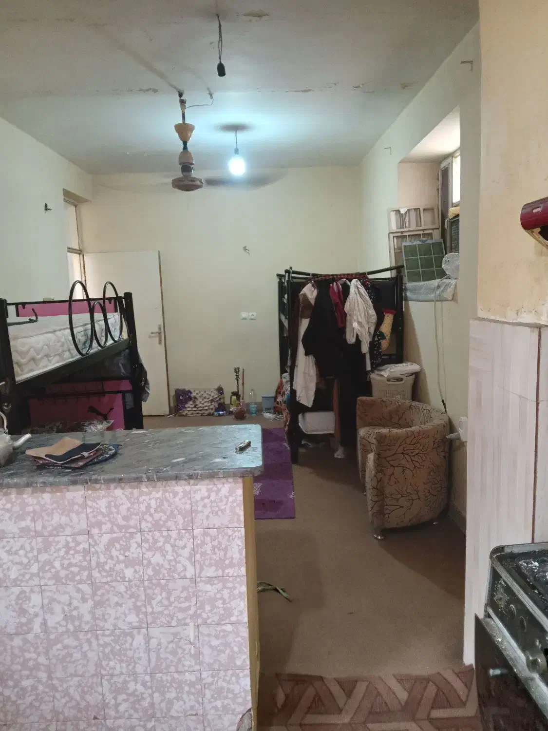 خوابگاه (دانشجو وشاغل)|اجارهٔ کوتاه‌مدت آپارتمان و سوئیت|بندرعباس, |دیوار