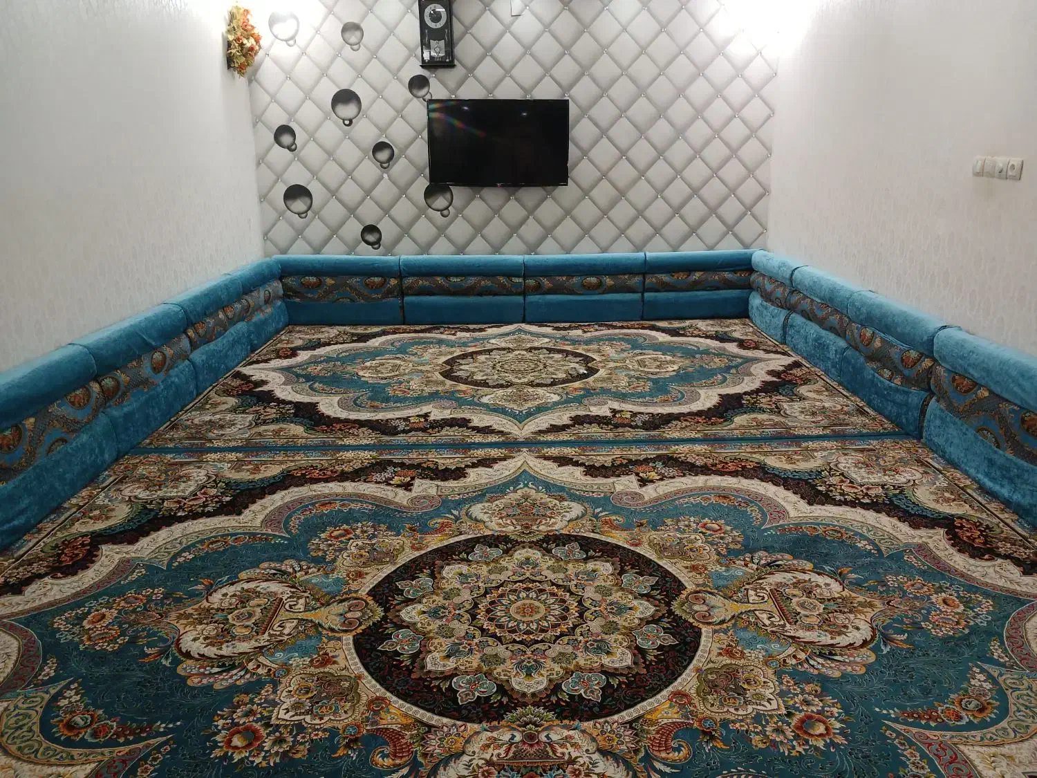 پشتی خلیجی|پشتی|اهواز, شهرک رزمندگان|دیوار