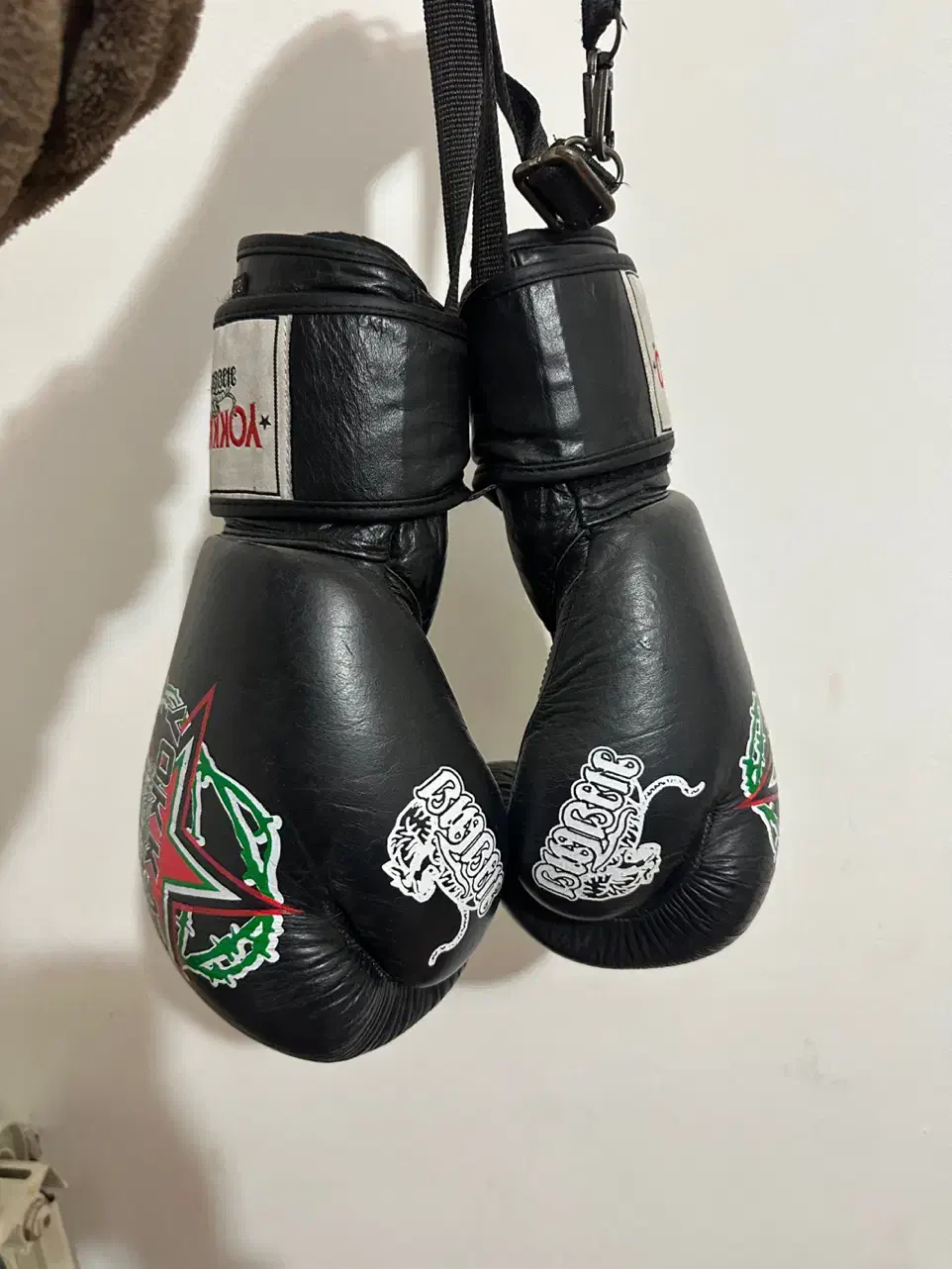 کلاه و دستکش بوکس کاملا نو|تجهیزات ورزشی|تهران, شهرک دانشگاه|دیوار