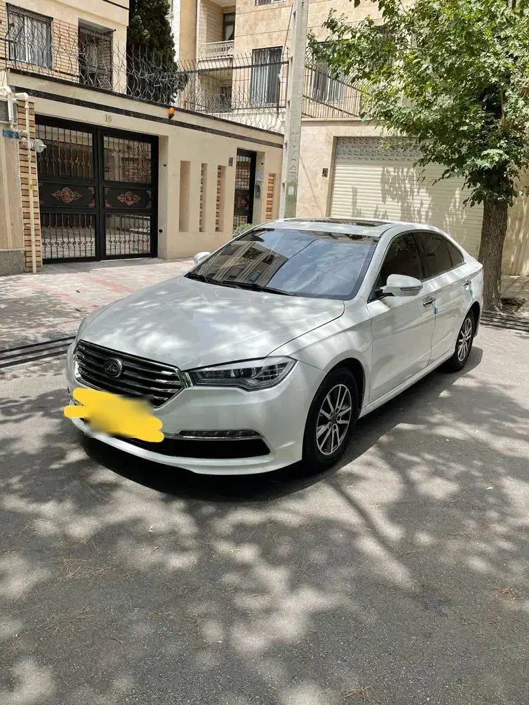 لیفان ۸۲۰ مدل ۱۳۹۵|خودرو سواری و وانت|تهران, فدک|دیوار