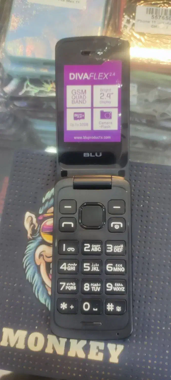 گوشی تاشو BLU کلیدی|موبایل|مشهد, ایثار|دیوار