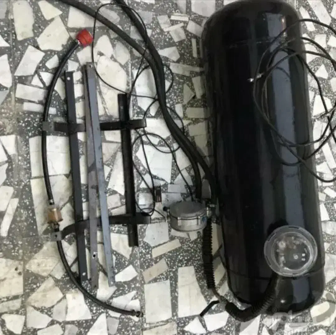 گاز ال پی جی سایز بزرگ ۶ کپسول با تمام وسایل|قطعات یدکی و لوازم جانبی|اصفهان, مصلی|دیوار