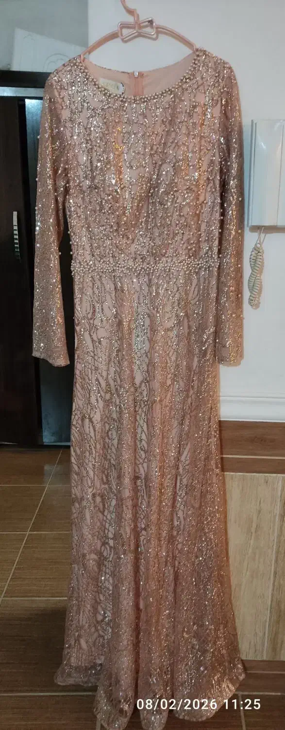 لباس مجلسی|لباس|شیراز, گویم|دیوار