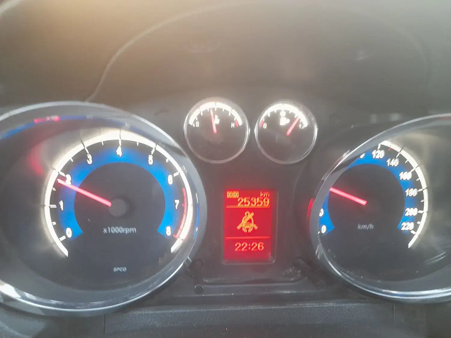 دنا پلاس ۴۰۲ ۵دنده|خودرو سواری و وانت|خوی, |دیوار