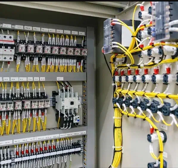 تعمیرات برق صنعتی|خدمات پیشه و مهارت|تبریز, |دیوار