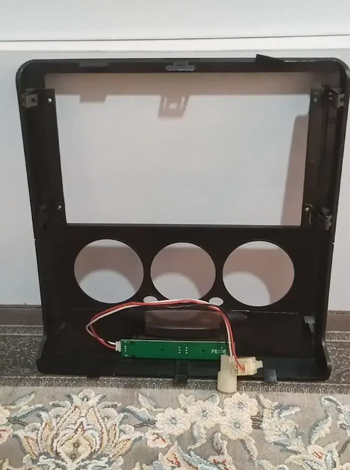 قاب مانیتور داشبرد پراید|قطعات یدکی و لوازم جانبی|رشت, کوی مهر|دیوار