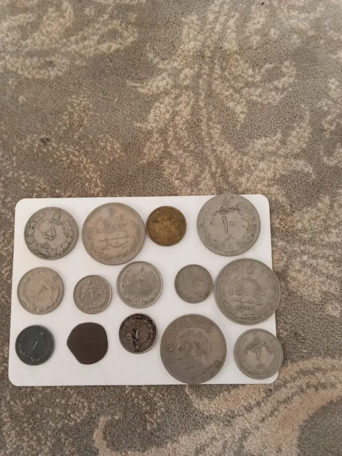 سلام تعدادی سکه های قدیمی|کلکسیون اشیاء عتیقه|جوین, |دیوار