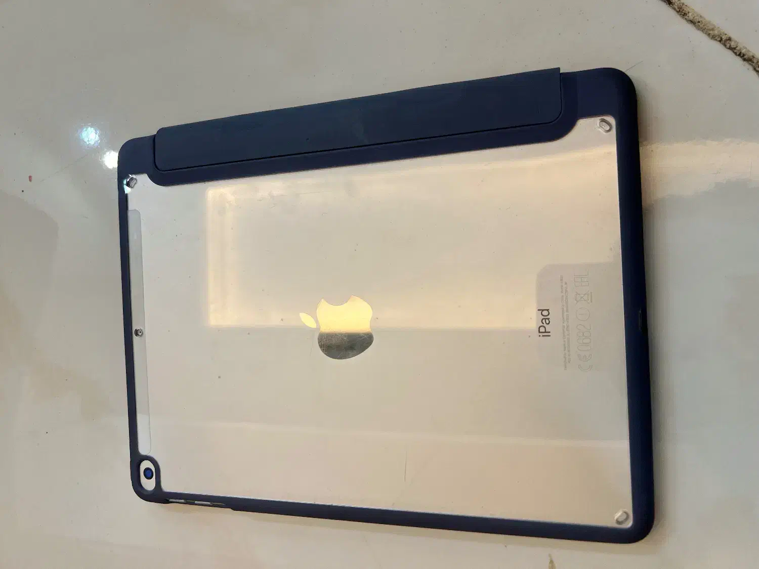 آیپد ۲۰۱۷ ۹.۷ اینچ|تبلت|یزد, |دیوار