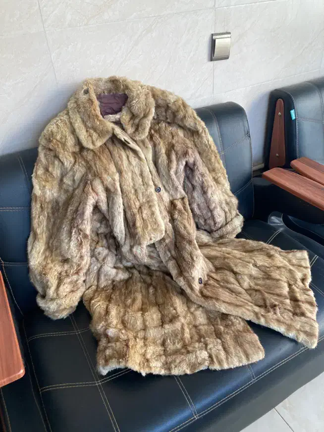 پالتو|لباس|محمدشهر, محمدشهر|دیوار