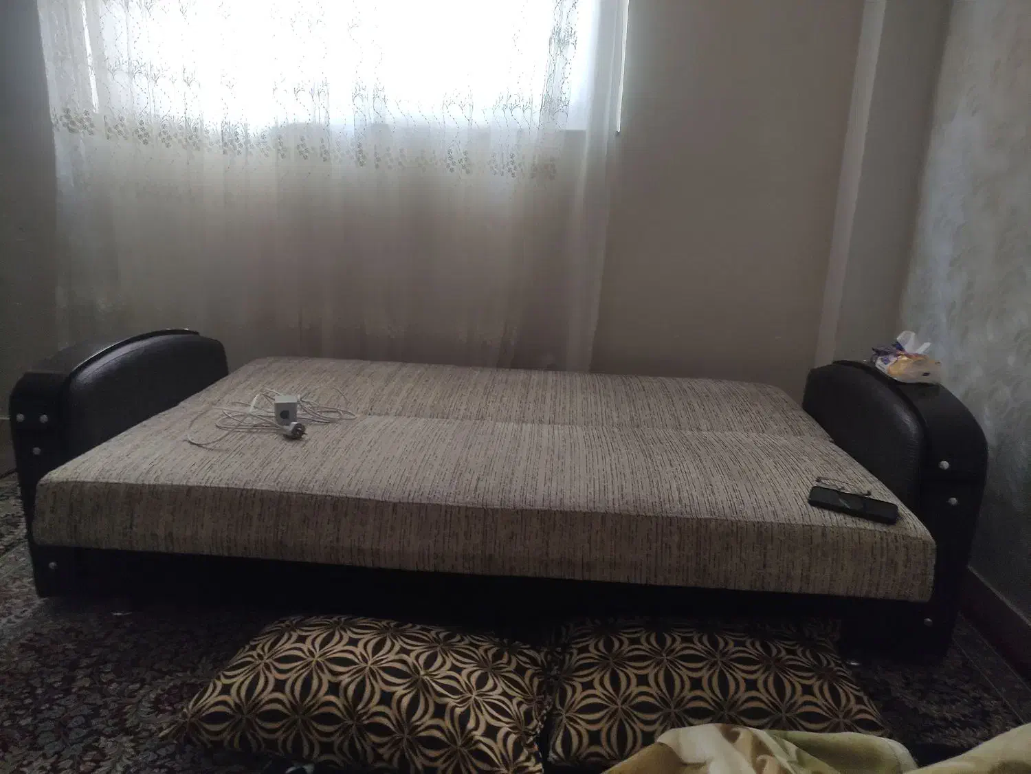 مبل راحتی تخت خوابشو|مبلمان خانگی و میز عسلی|گرگان, |دیوار