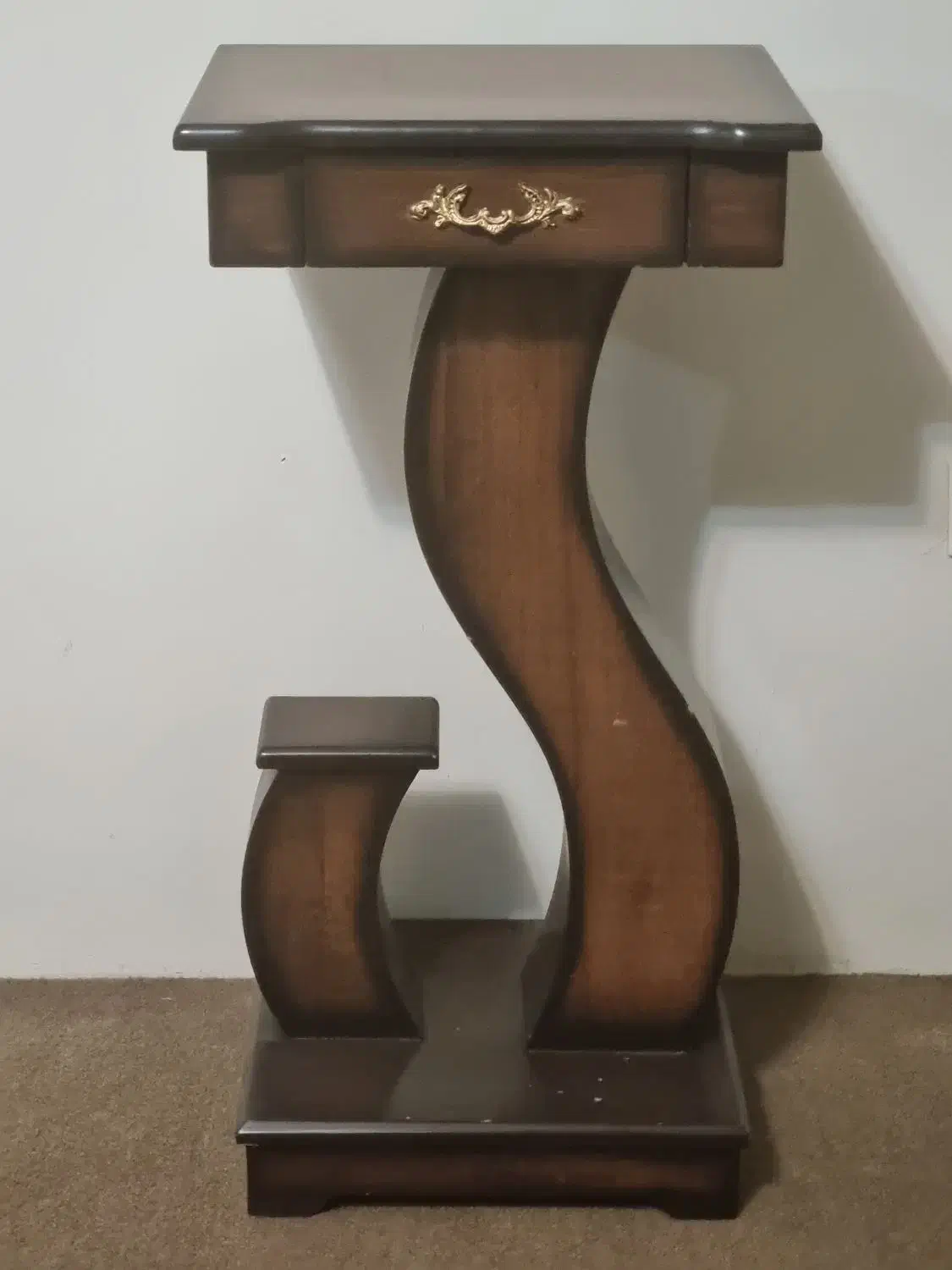 میز تلفن و عسلی|مبلمان خانگی و میز عسلی|همدان, |دیوار