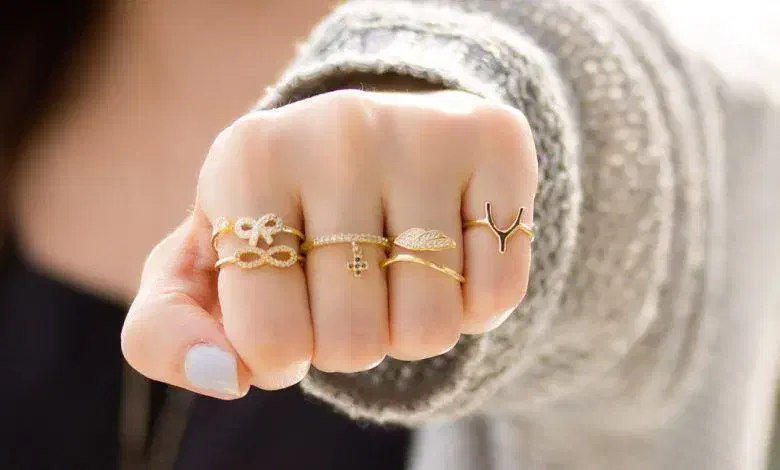 استخدام فروشنده اکسسوری و بدلیجات مدرن|استخدام بازاریابی و فروش|رشت, معلم|دیوار