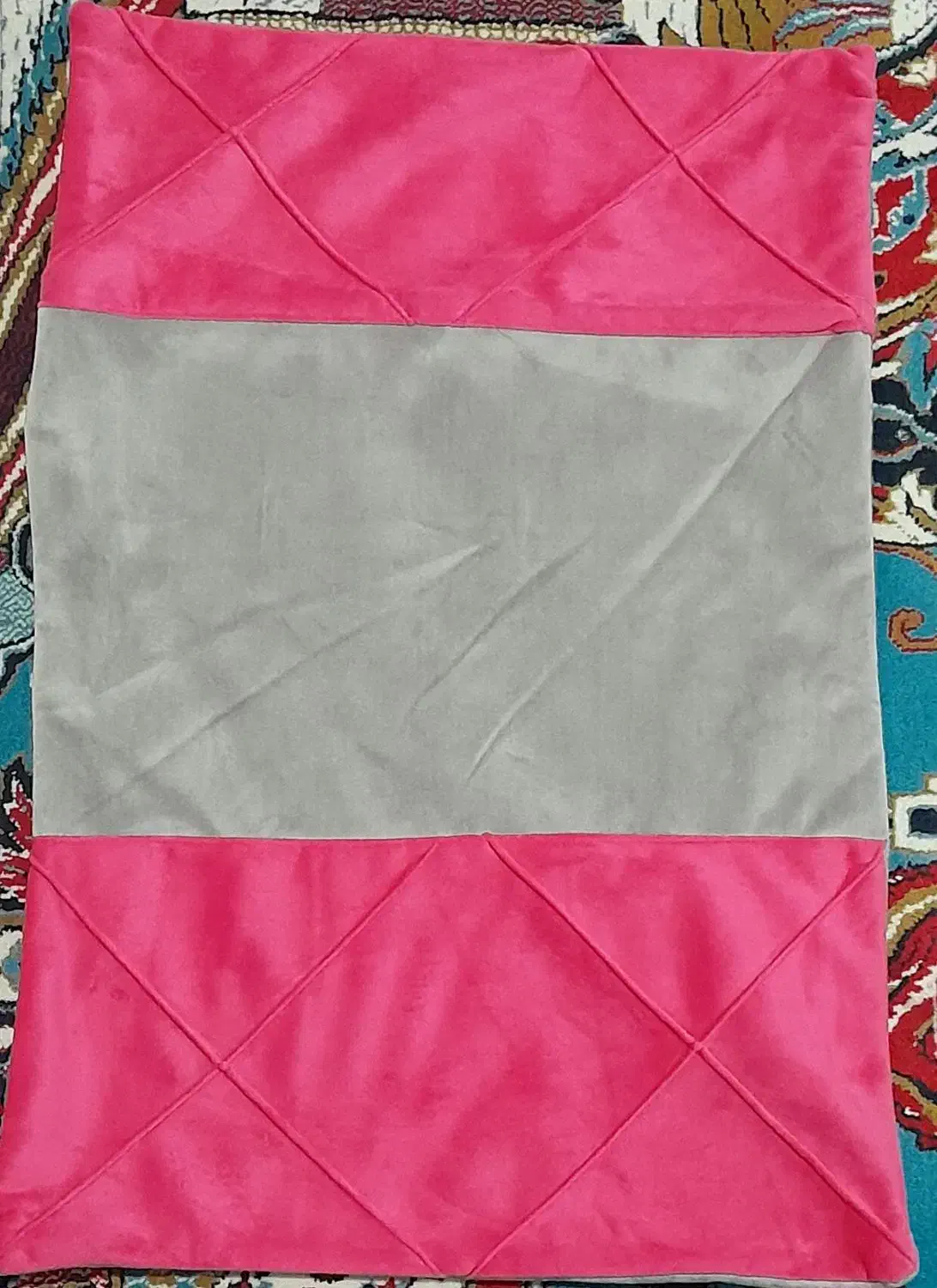 رو بالشتی مجلسی|رختخواب، بالش، پتو|یاسوج, |دیوار