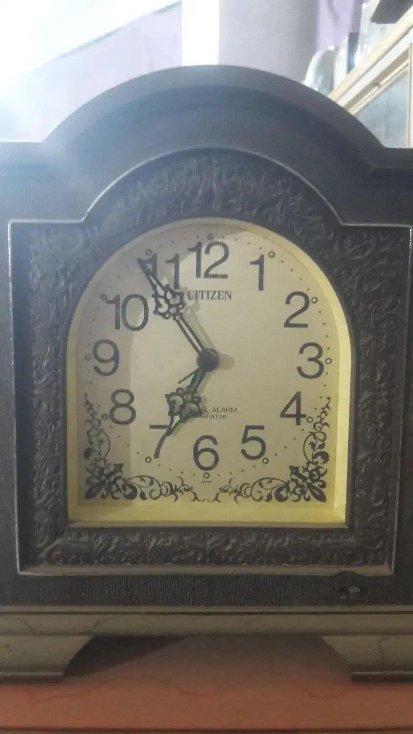 ساعت رومیزی قدیمی اصلی عتیغه|ساعت|تربتحیدریه, ترمینال|دیوار