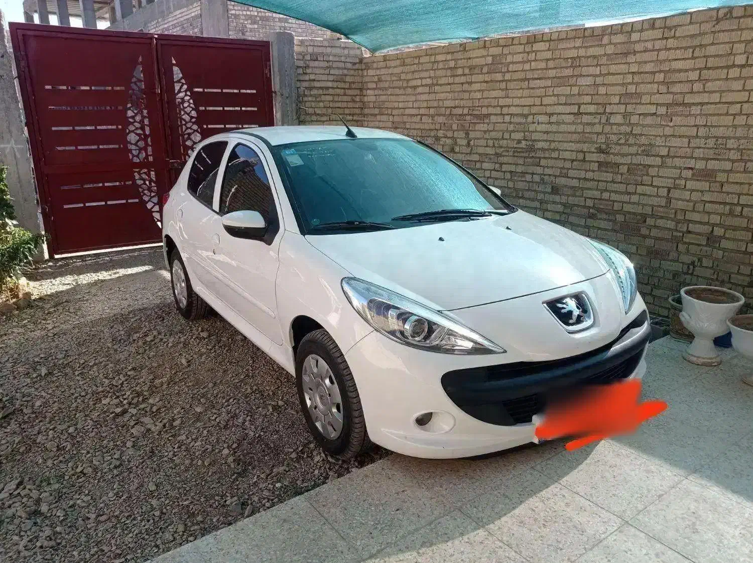 207 مدل 1403 سقف فلز|خودرو سواری و وانت|بوانات, |دیوار