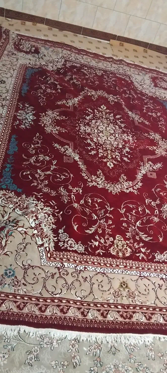 فرش ۱۲متری کاملا تمیز|فرش|مسجد سلیمان, |دیوار
