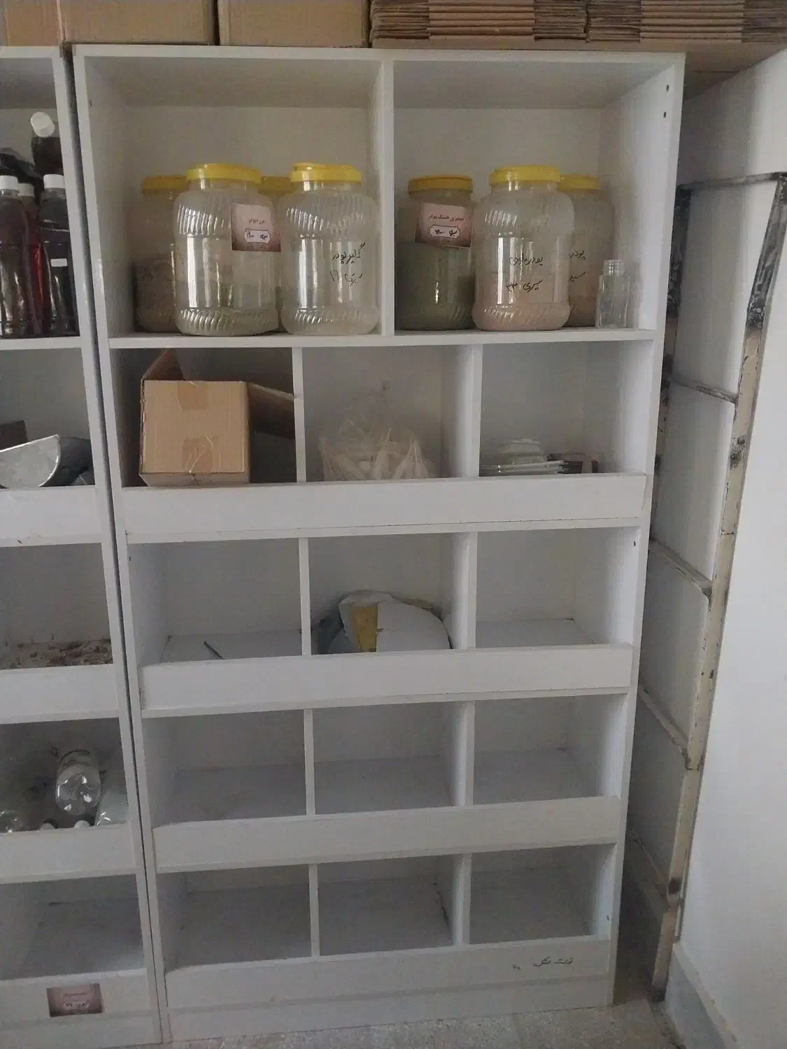 قفسه و میز|کتابخانه، شلف، قفسه‌های دیواری|سبزوار, هویزه|دیوار