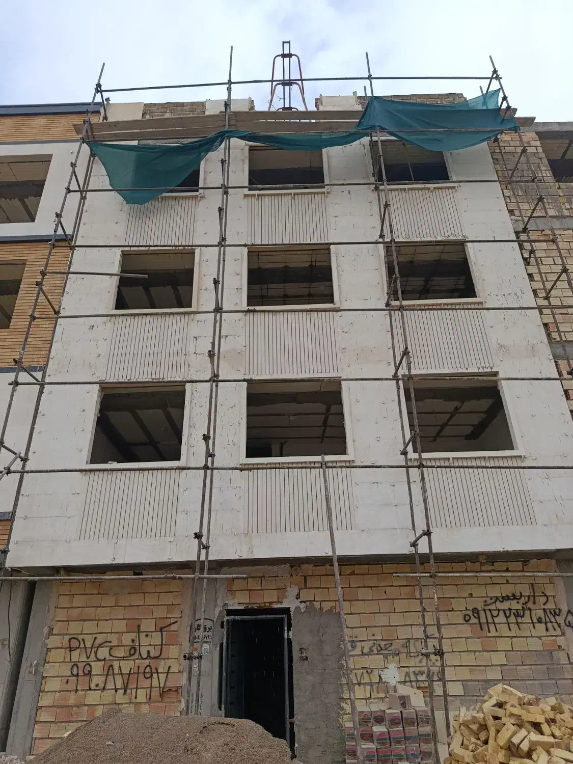 کاشی کاری و بنایی|خدمات پیشه و مهارت|سمنان, |دیوار