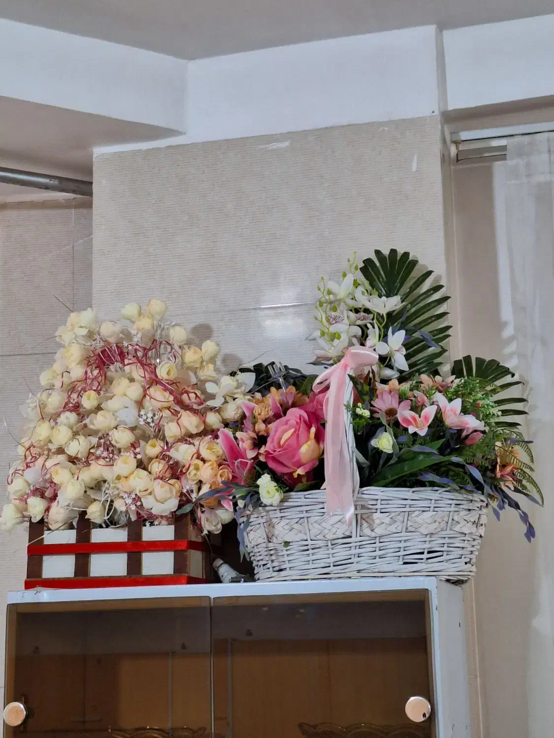 سبدگل|گل مصنوعی|خوی, |دیوار