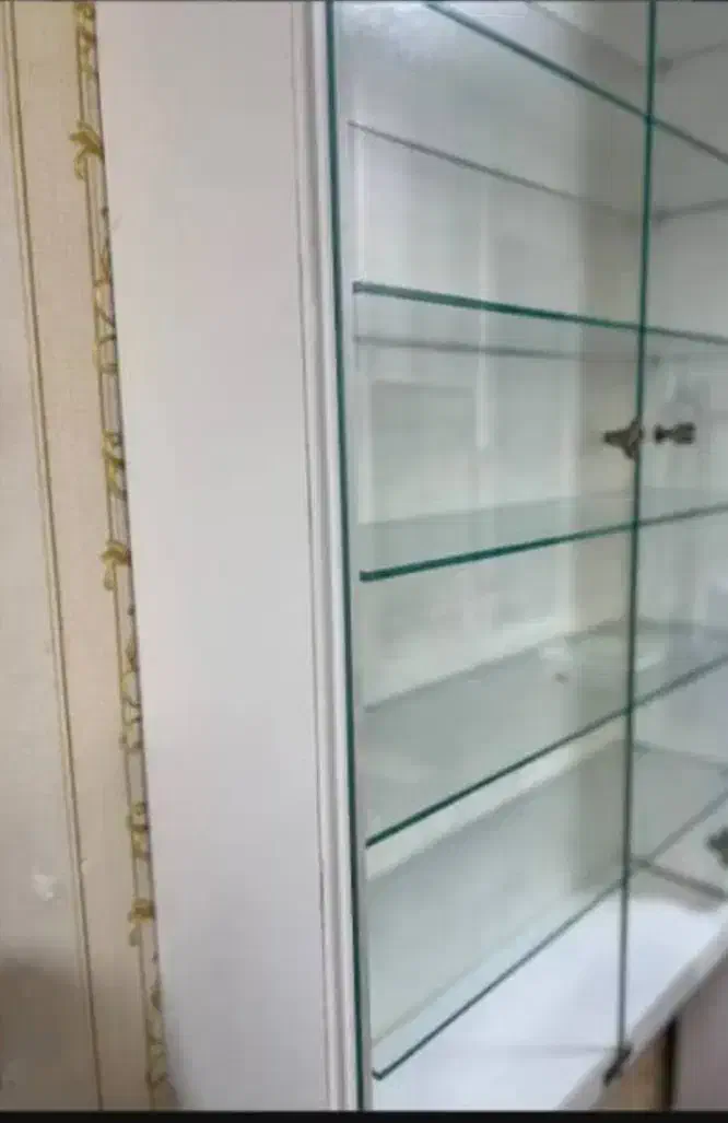 ویترین شیشه ای۷طبقه|بوفه، ویترین، کنسول|پردیس, فاز ۱۱|دیوار