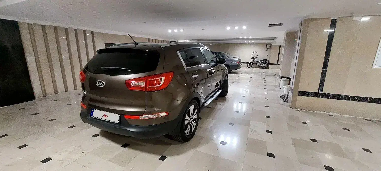 اسپرتیج ۲۰۱۳ کم کا ر واقعی|خودرو سواری و وانت|تهران, حکیمیه|دیوار