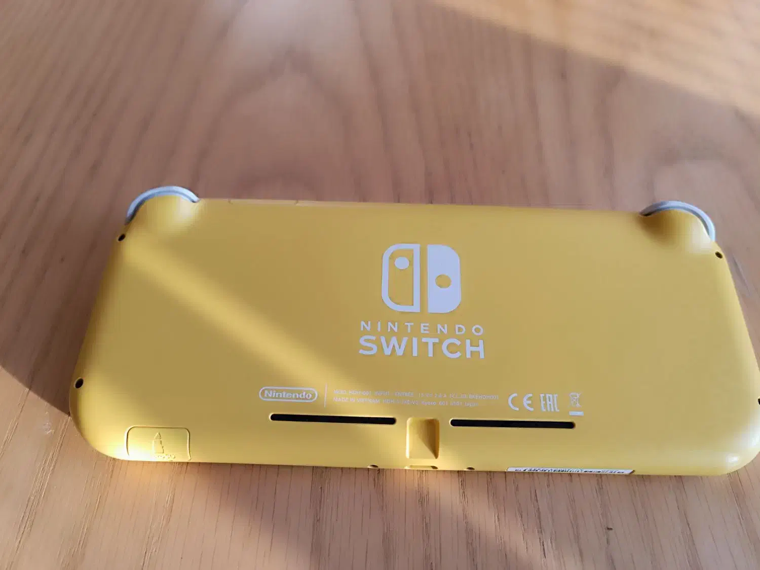 کنسول دستی Nintendo switch lite کپی خور|کنسول، بازی ویدئویی و آنلاین|نوشهر, |دیوار