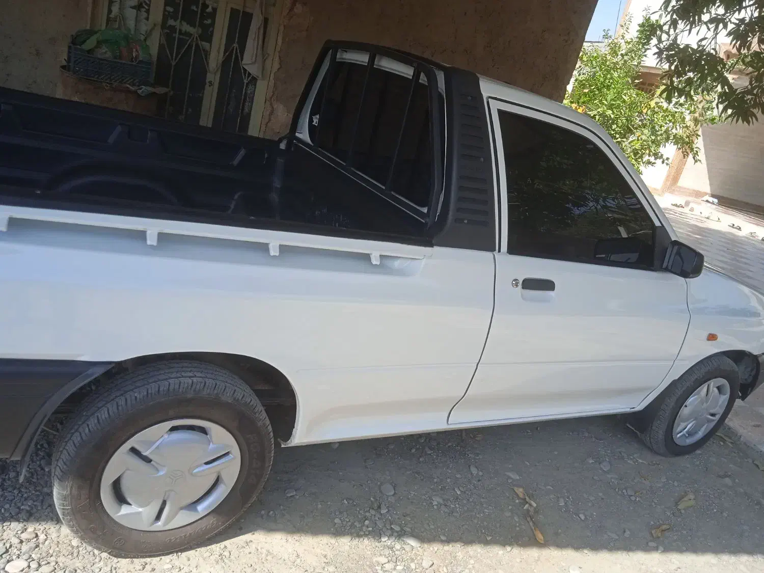 پراید وانت ۴۲ کار درحد خونه پارک بوده|خودرو سواری و وانت|میناب, |دیوار