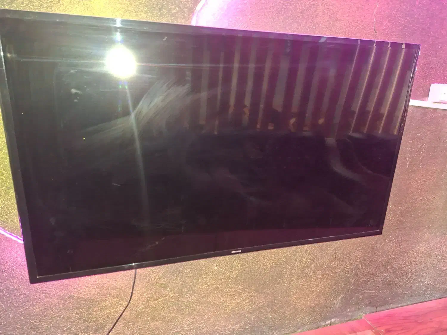 TV samsung 49 سامسونگ تلویزیون|تلویزیون و پروژکتور|کهنوج, |دیوار