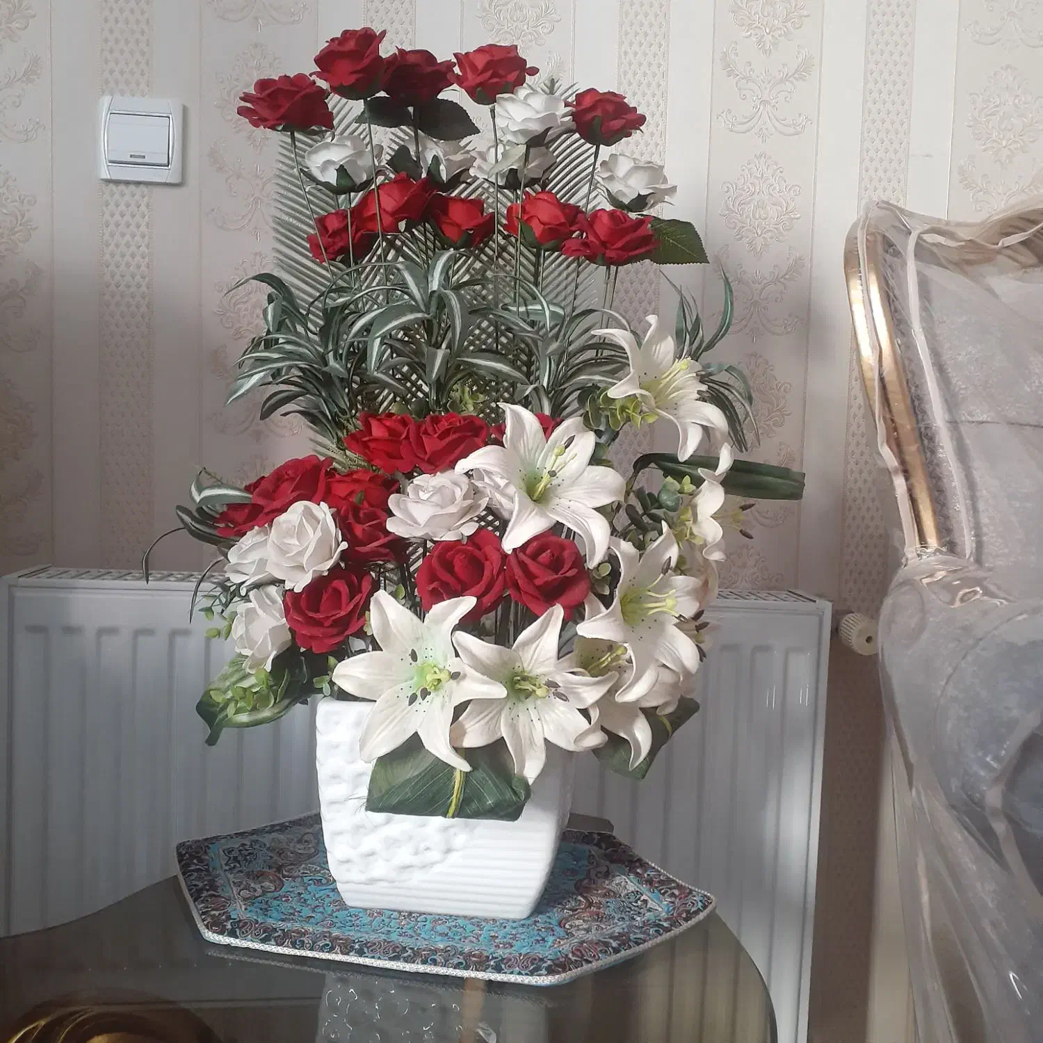 گل مصنوعی|گل مصنوعی|اندیشه, اندیشه فاز ۴|دیوار