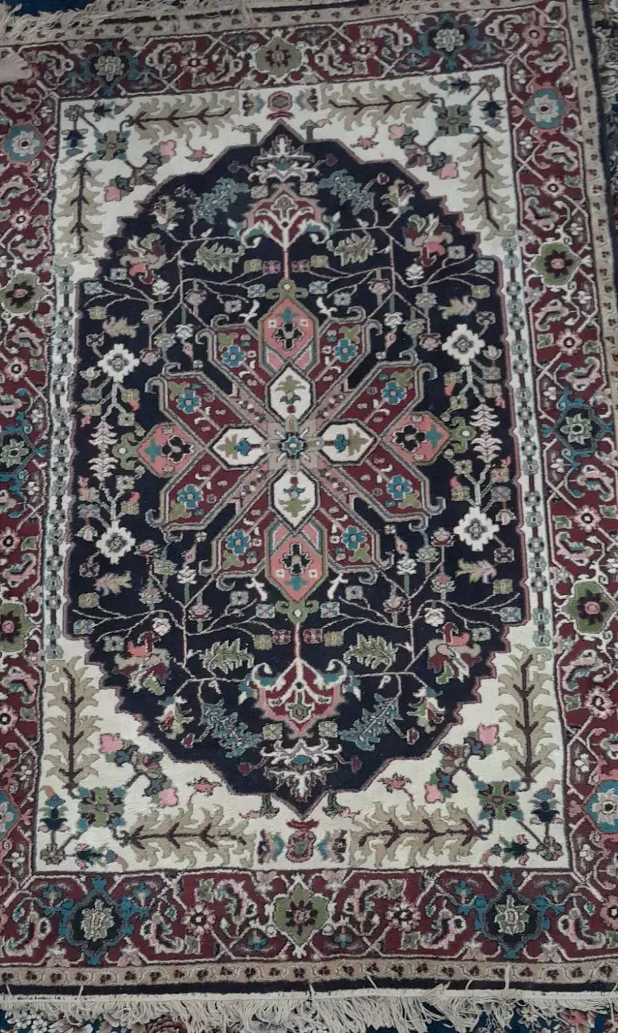 قالیچه|فرش|بهارستان, |دیوار