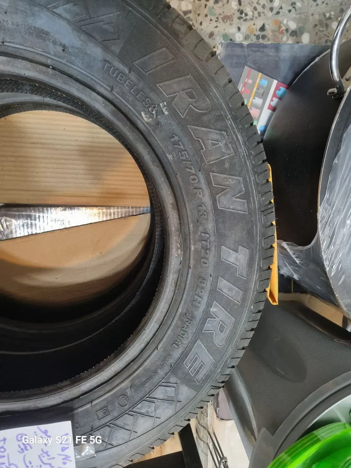 لاستیک وانت پیکان .تیبا .پژو .موجوده|قطعات یدکی و لوازم جانبی|شهرکرد, |دیوار