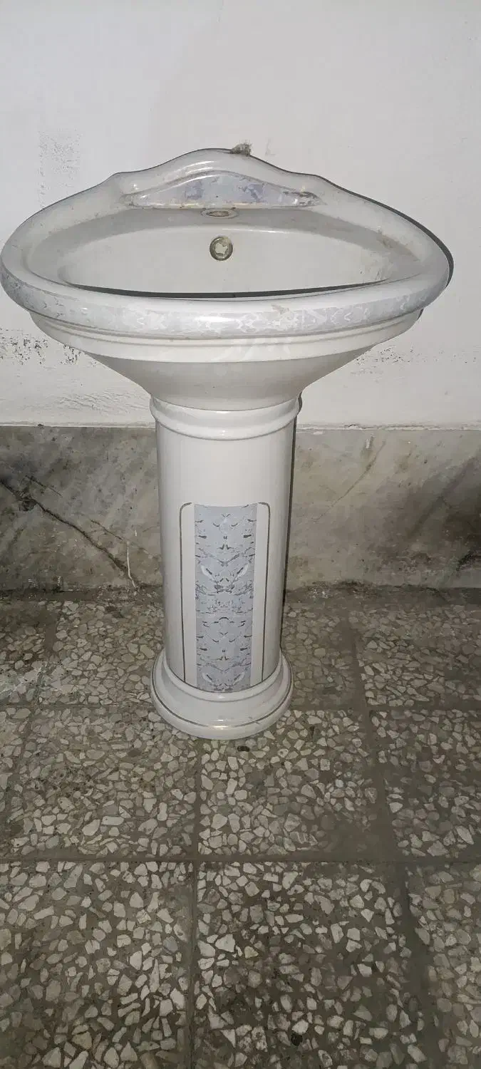 روشویی باشیرراالات|لوازم سرویس بهداشتی|مشکیندشت, |دیوار