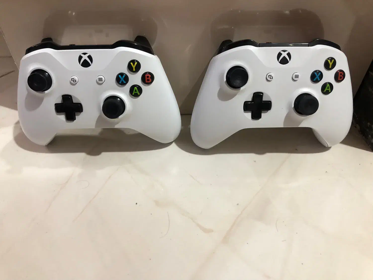 xbox1s|کنسول، بازی ویدئویی و آنلاین|کاشمر, |دیوار