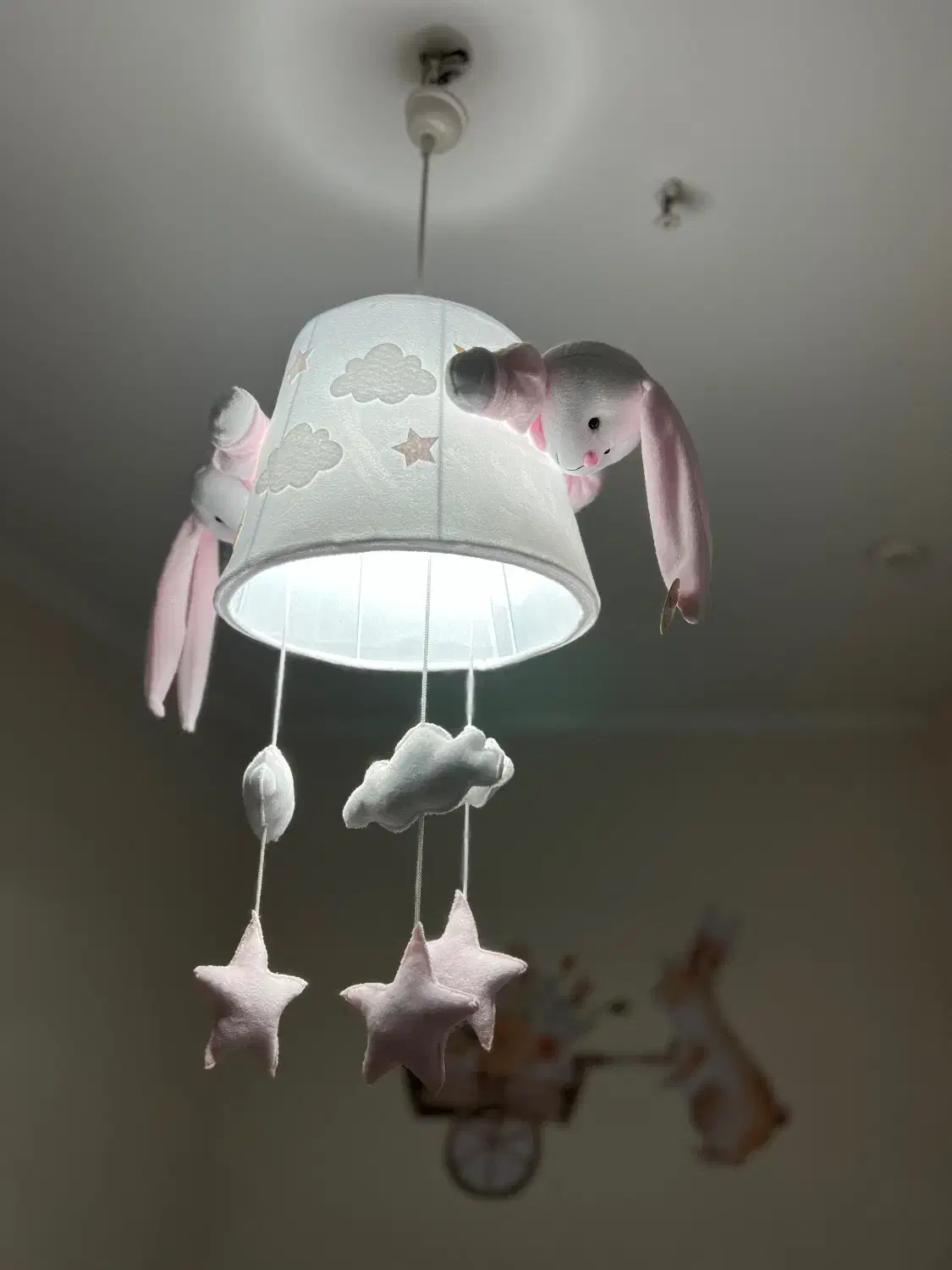 لوستر اتاق کودک عروسکی|لوستر و چراغ آویز|تهران, نیروی هوایی (پیروزی)|دیوار