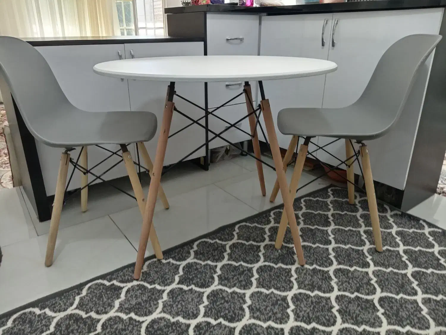 میز ناهارخوری|میز و صندلی غذاخوری|مشهد, شهید احمدی روشن|دیوار