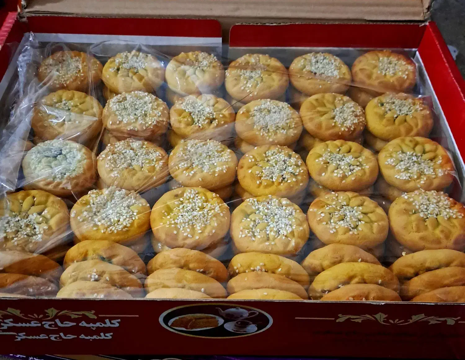 پخش عمده کلمپه نون خرمایی میشکا بیسکویت ویفر|خوردنی و آشامیدنی|قم, علی آباد|دیوار