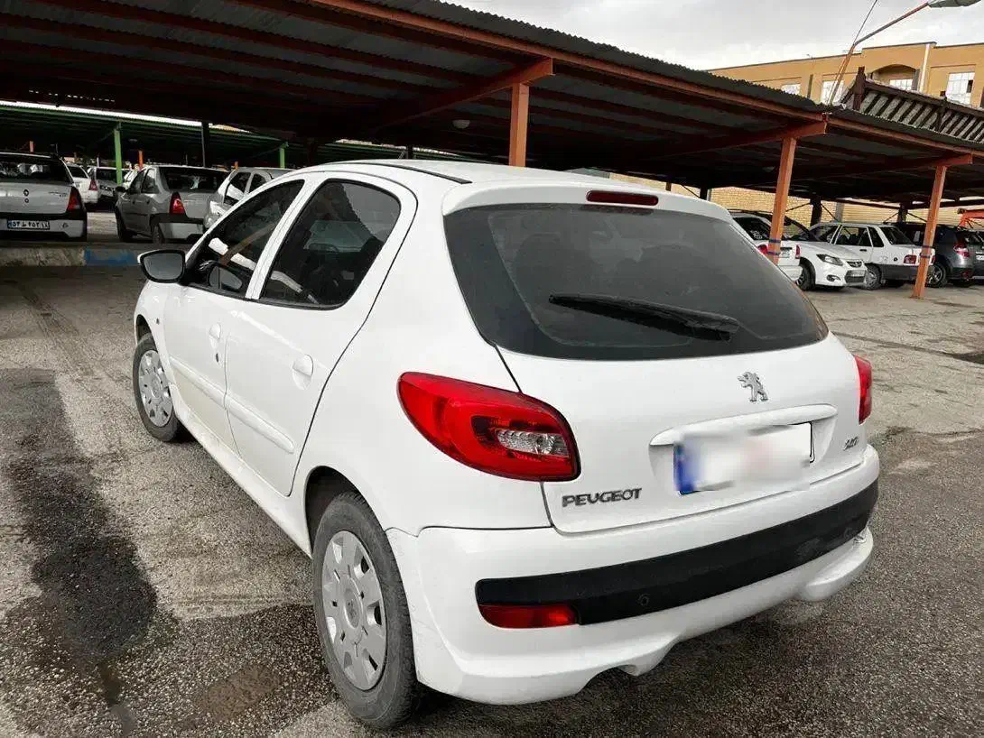 پژو ۲۰۷ 1400 فرمان برقی|خودرو سواری و وانت|همدان, |دیوار