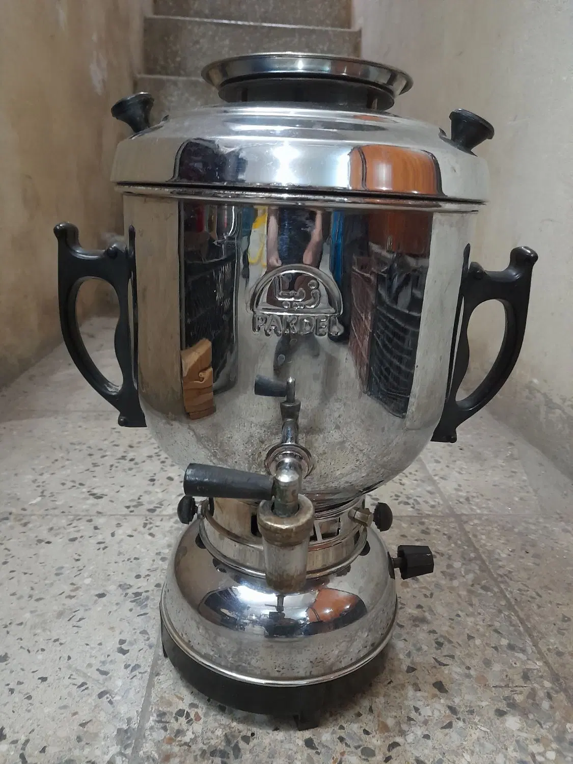 سماور|سماور، چای‌ساز، قهوه‌ساز|اصفهان, عطار نیشابوری|دیوار