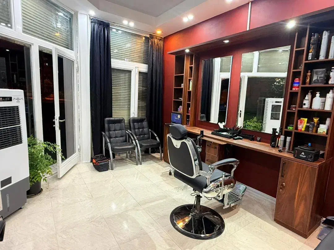 اجاره صندلی آرایشگاه مردانه|آرایشگاه و سالنهای زیبایی|کرمانشاه, |دیوار